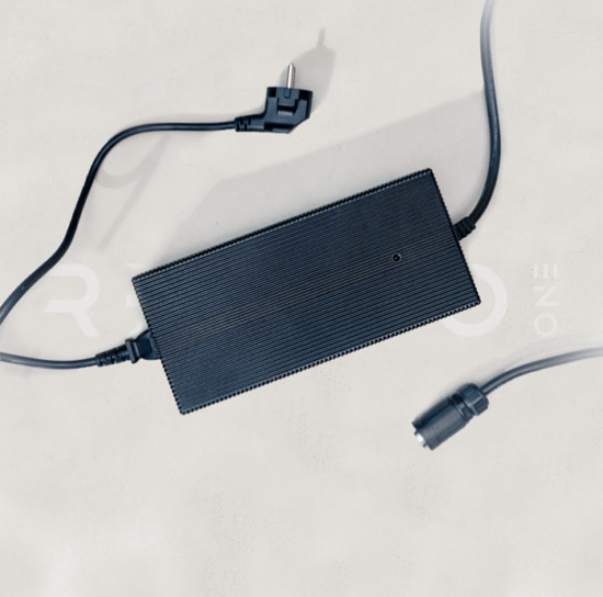 Remigo Fast Charger AC – 9A 378W