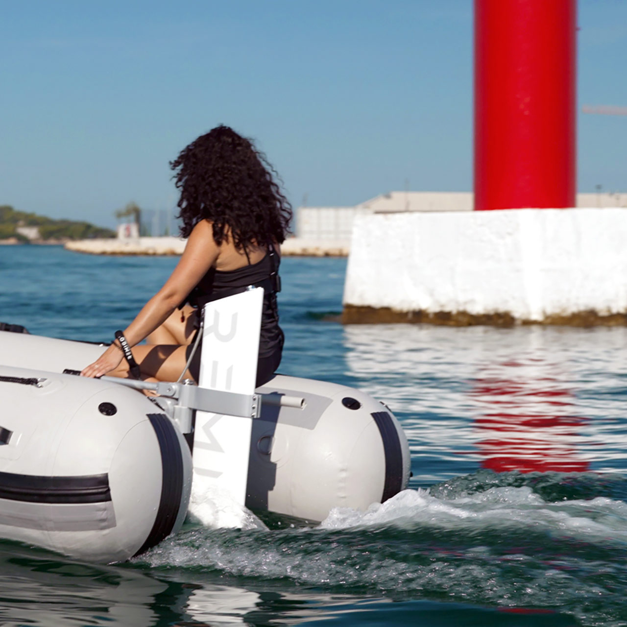 RemigoOne Neo 1.5kw (3hp-4hp) Electric Outboard Motor - Image 4