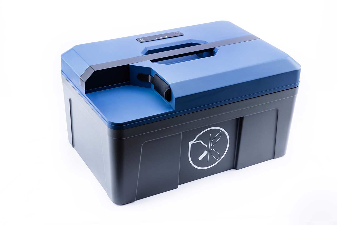 Momentum M-10 10kw extra long shaft outboard motor with Battery (Copy) - Image 5